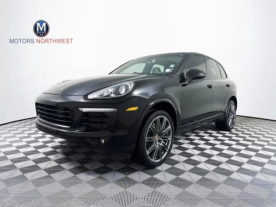 2017 Porsche 958 Cayenne - Image 10 of 17