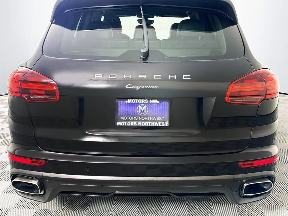 2017 Porsche 958 Cayenne - Image 2 of 17