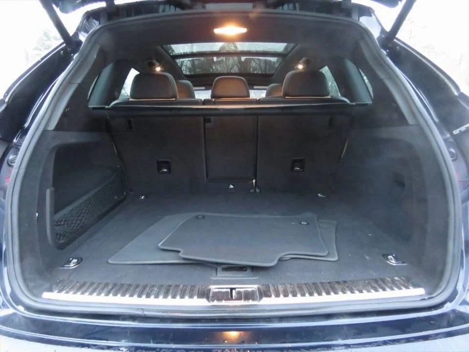 2017 Porsche 958 Cayenne - Image 13 of 16