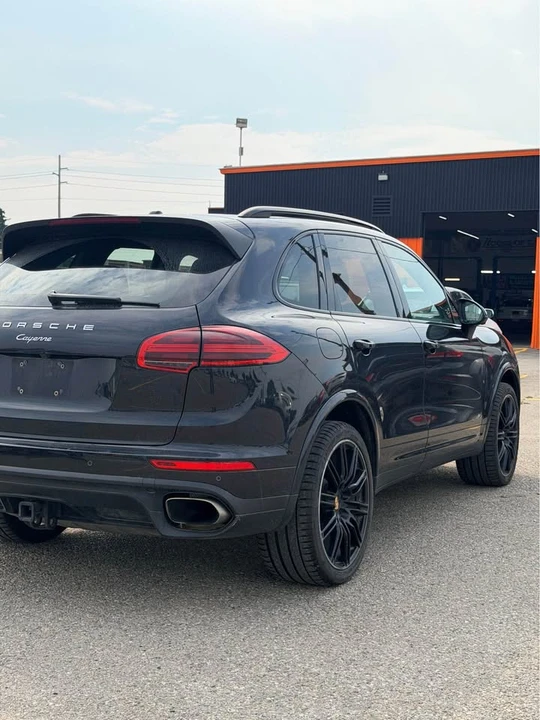 2017 Porsche 958 Cayenne - Image 6 of 16