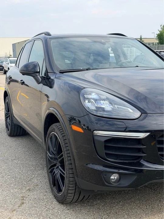 2017 Porsche 958 Cayenne - Image 3 of 16