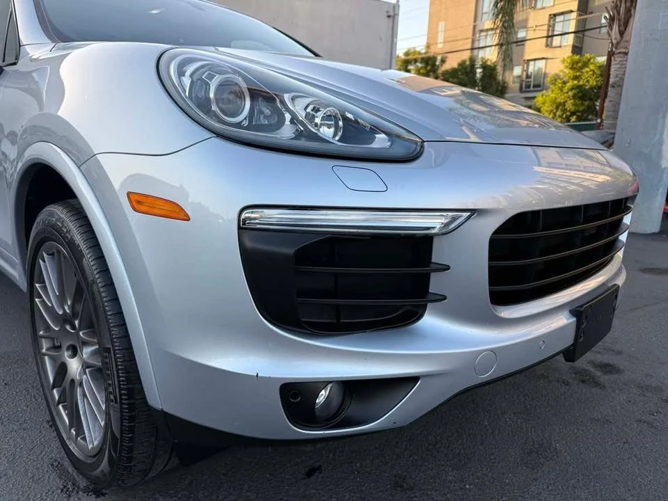 2017 Porsche 958 Cayenne - Image 6 of 20