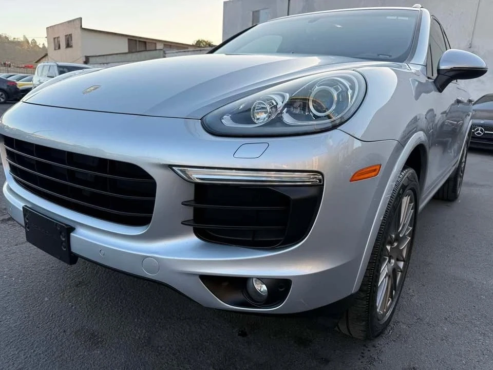 2017 Porsche 958 Cayenne - Image 5 of 20