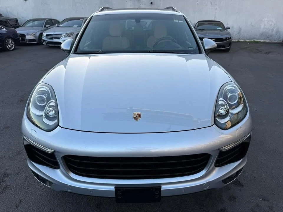 2017 Porsche 958 Cayenne - Image 3 of 20