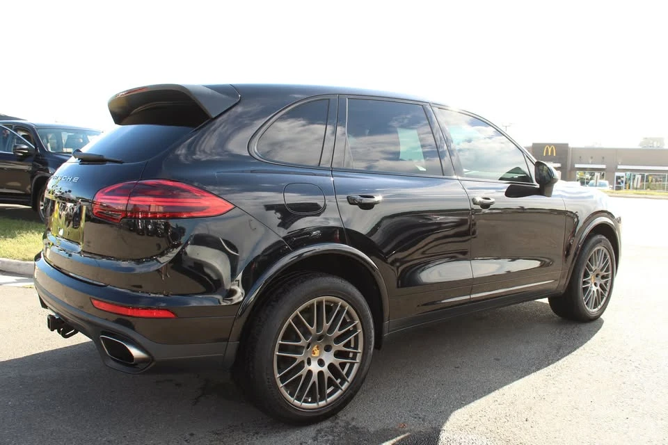 2017 Porsche 958 Cayenne - Image 6 of 6