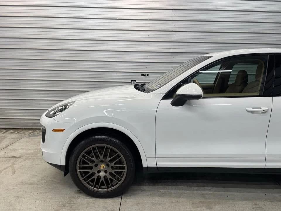 2017 Porsche 958 Cayenne - Image 3 of 20