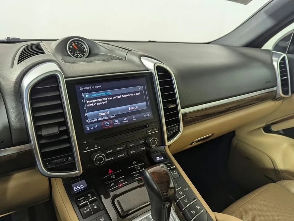 2017 Porsche 958 Cayenne - Image 5 of 13