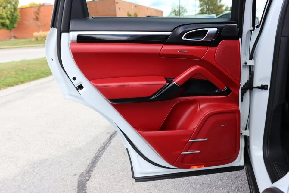 2017 Porsche 958 Cayenne - Image 19 of 20