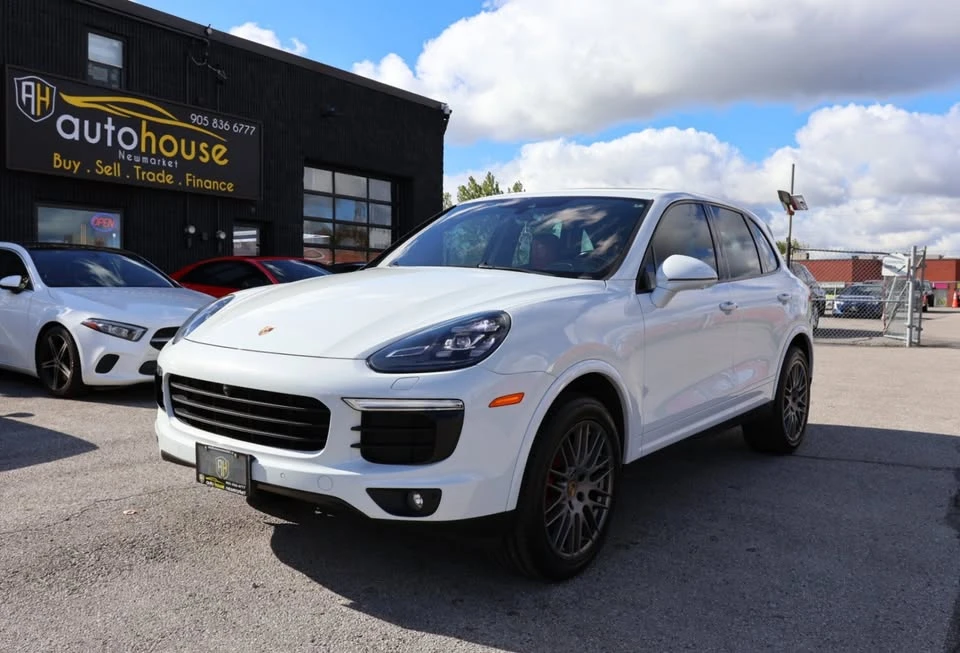 2017 Porsche 958 Cayenne - Image 2 of 20