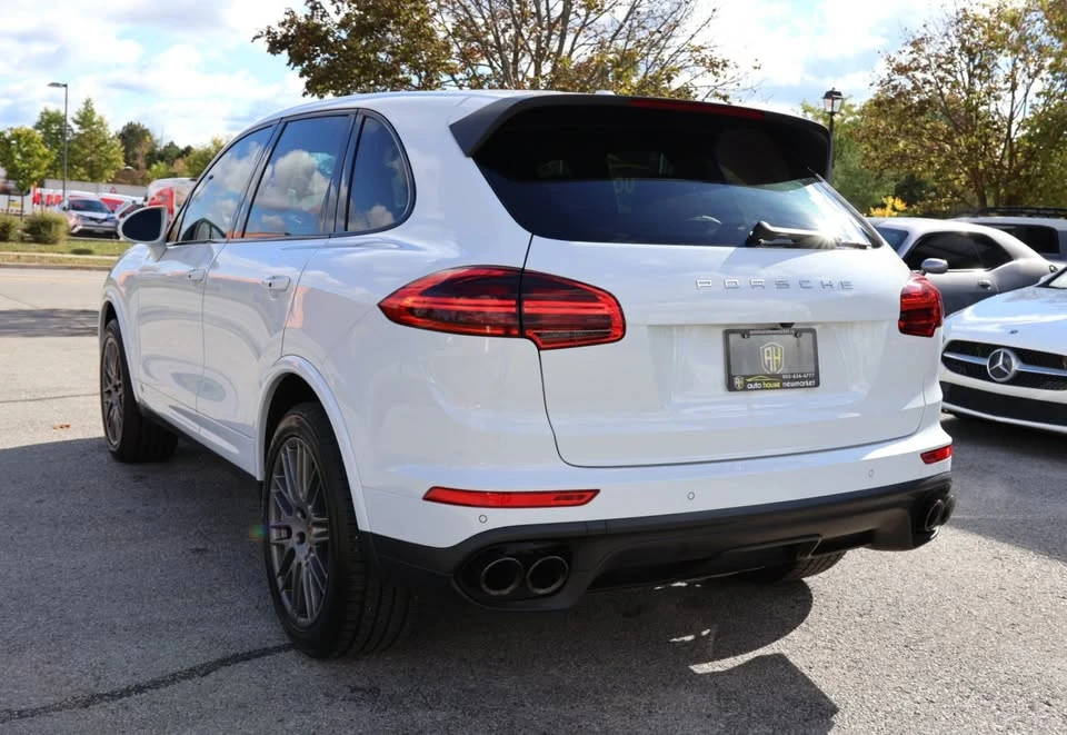 2017 Porsche 958 Cayenne - Image 5 of 20