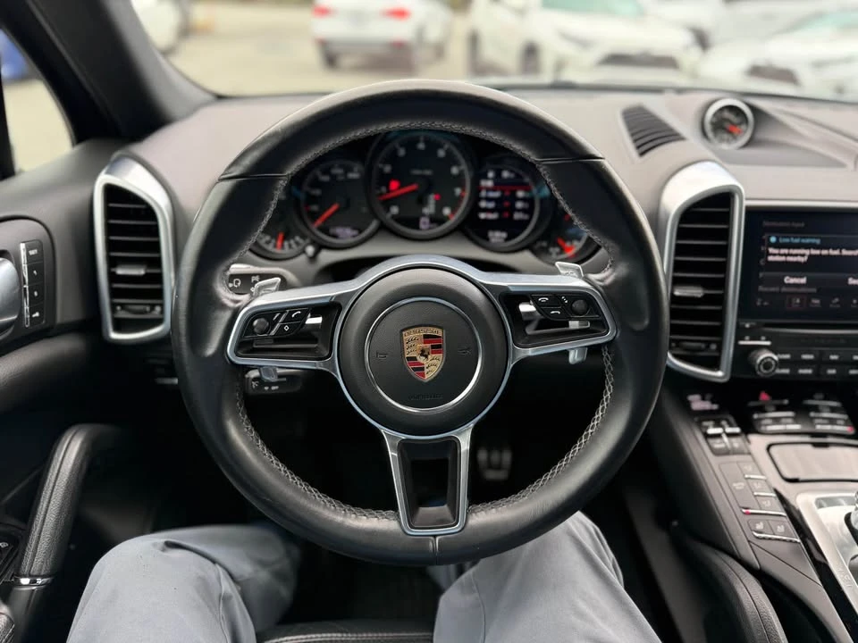 2017 Porsche 958 Cayenne - Image 16 of 20
