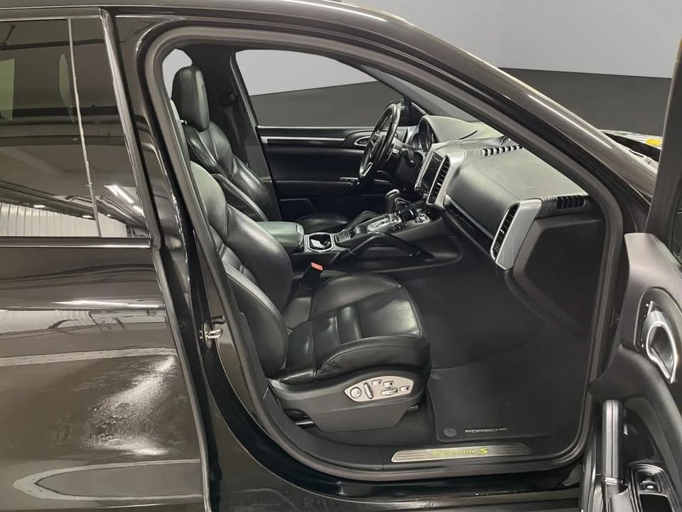 2017 Porsche 958 Cayenne S - Image 20 of 20