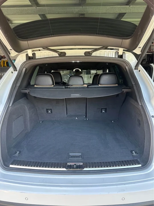 2017 Porsche 958 Cayenne - Image 18 of 20