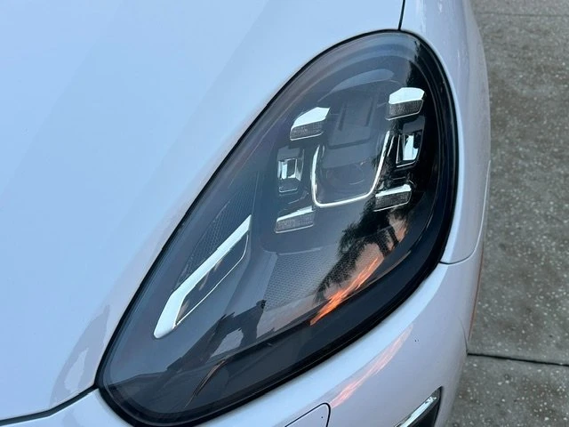 2017 Porsche 958 Cayenne - Image 12 of 20