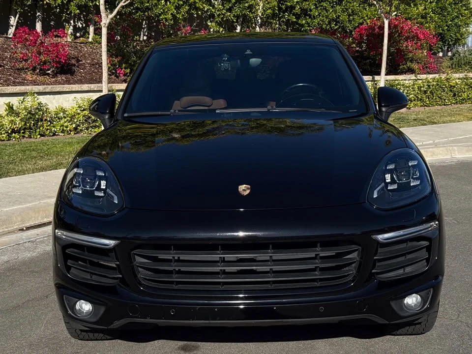 2017 Porsche 958 Cayenne S - Image 8 of 20