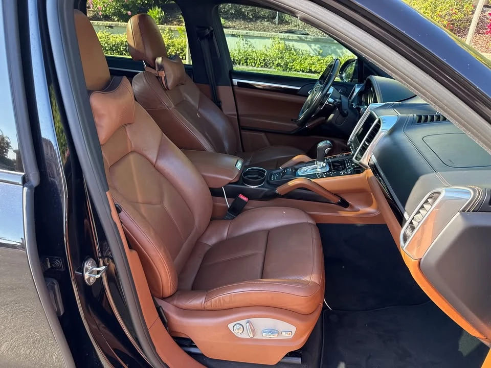 2017 Porsche 958 Cayenne S - Image 16 of 20