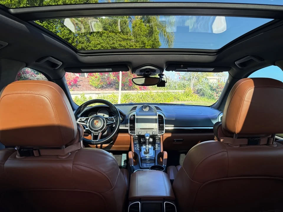 2017 Porsche 958 Cayenne S - Image 13 of 20