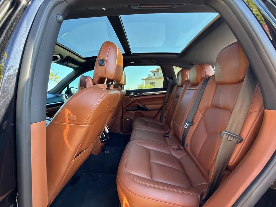 2017 Porsche 958 Cayenne S - Image 18 of 20