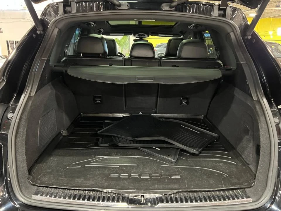 2017 Porsche 958 Cayenne S - Image 14 of 14