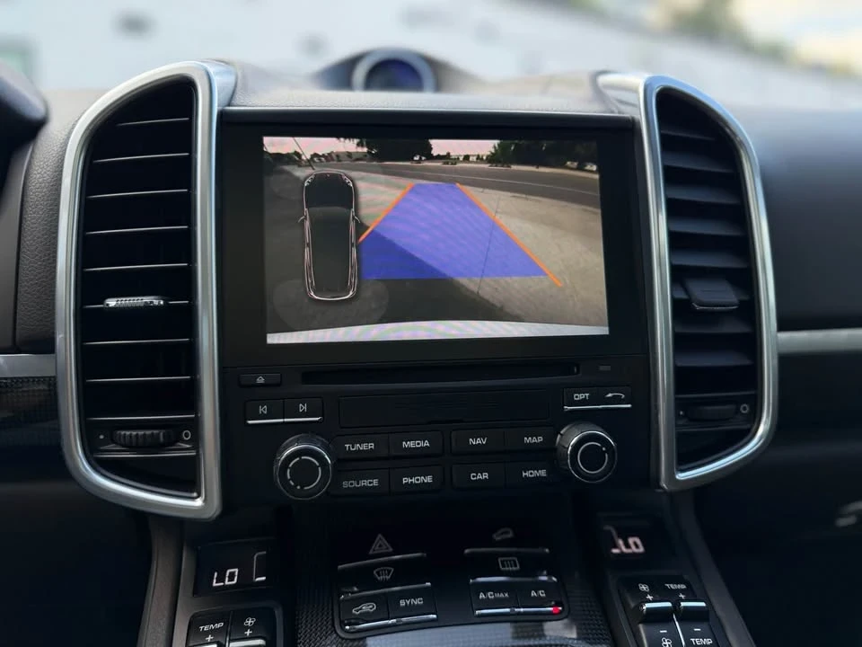 2017 Porsche 958 Cayenne - Image 11 of 15