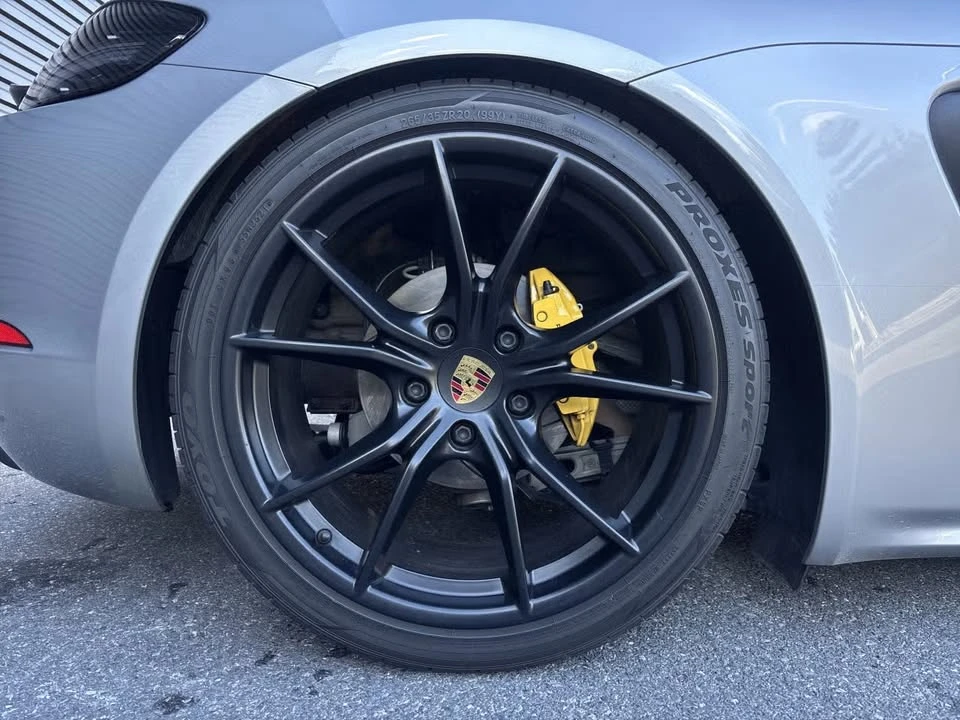 2017 Porsche 718 Cayman - Image 7 of 15