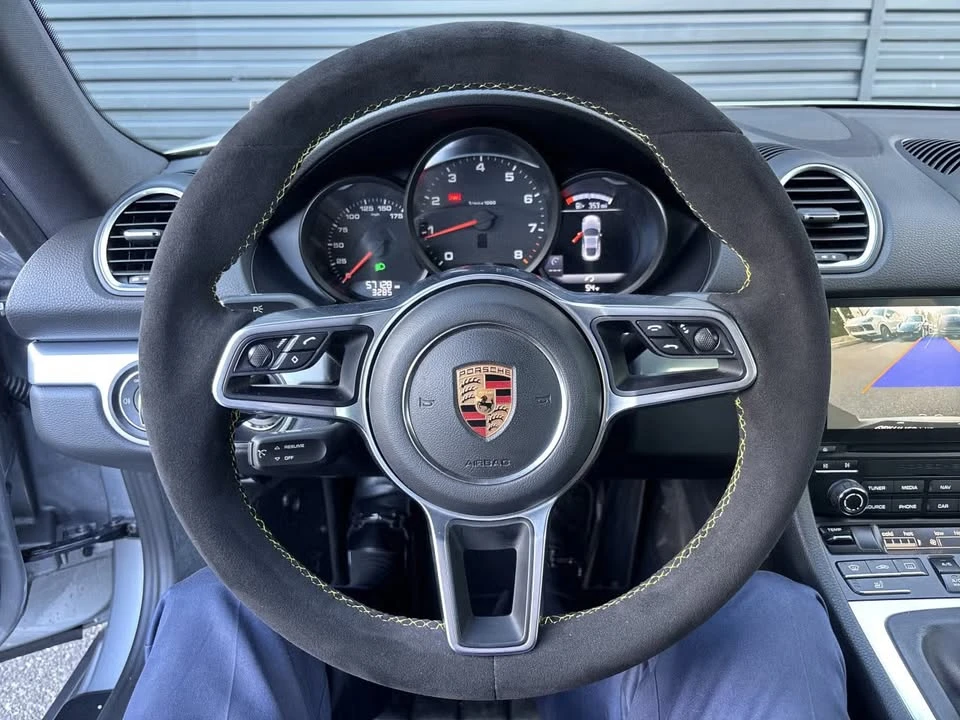 2017 Porsche 718 Cayman - Image 11 of 15