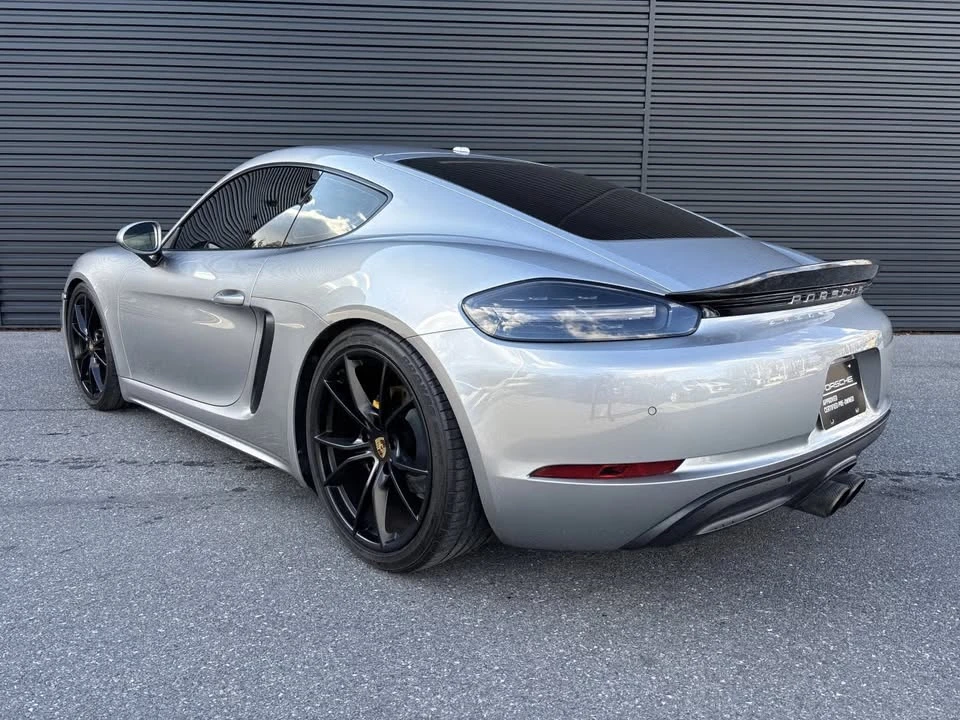 2017 Porsche 718 Cayman - Image 3 of 15