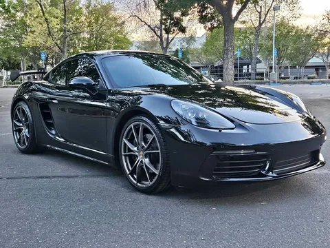 2017 Porsche Cayman 2.0L Turbo