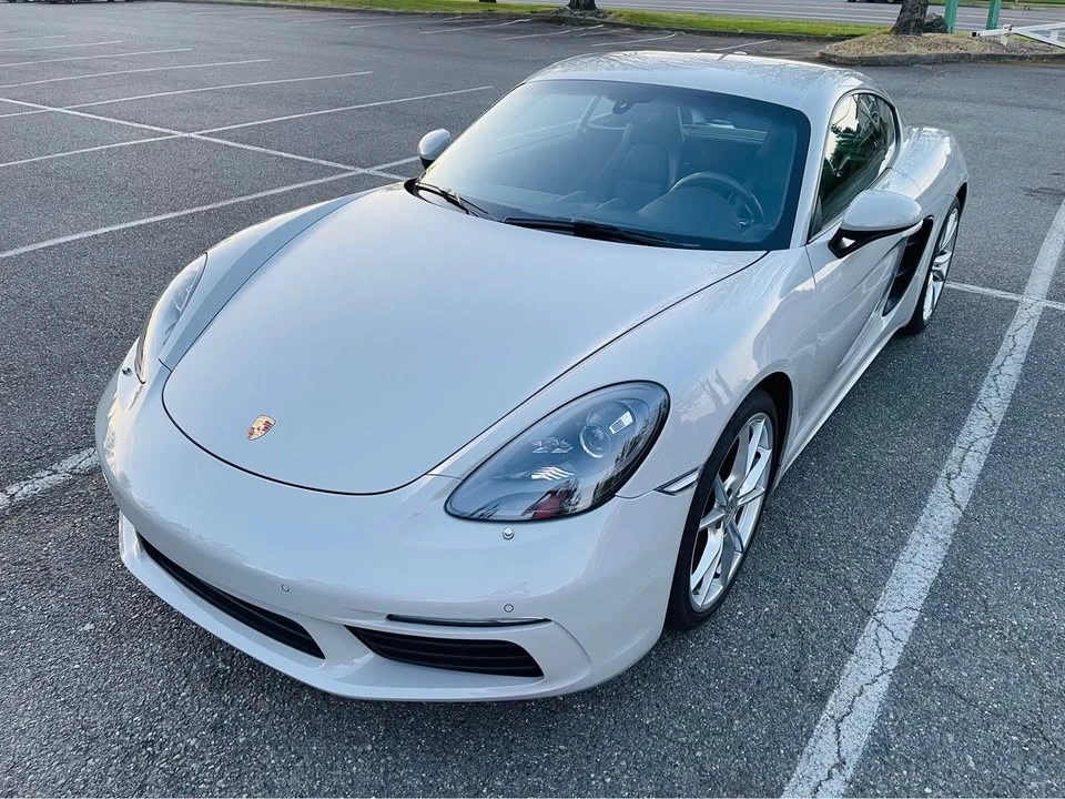 2017 Porsche 718 Cayman - Image 2 of 15