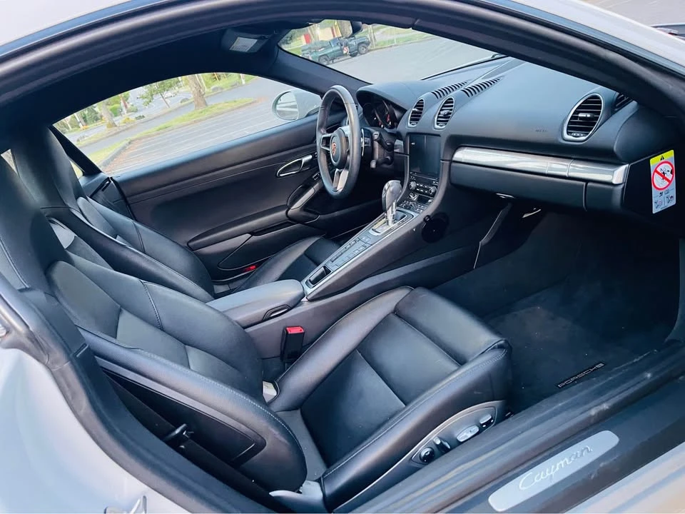 2017 Porsche 718 Cayman - Image 13 of 15