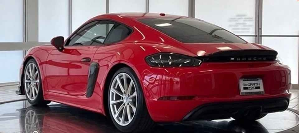 2017 Porsche 718 Cayman S - Image 3 of 12