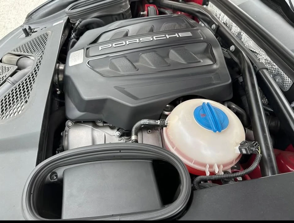2017 Porsche 991 Carrera GTS - Image 3 of 8