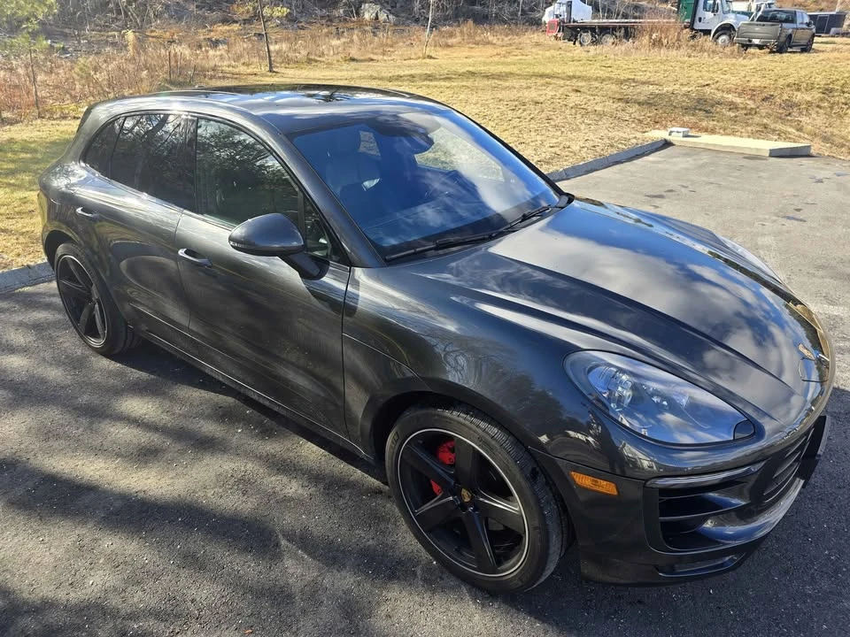 2017 Porsche Macan GTS - Image 12 of 16