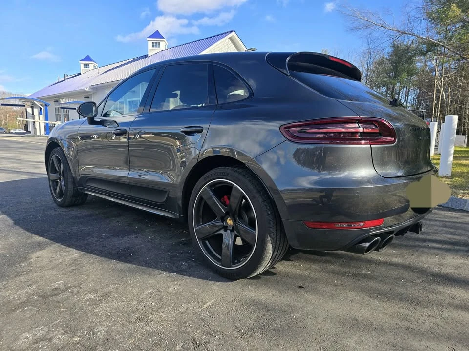 2017 Porsche Macan GTS - Image 8 of 16