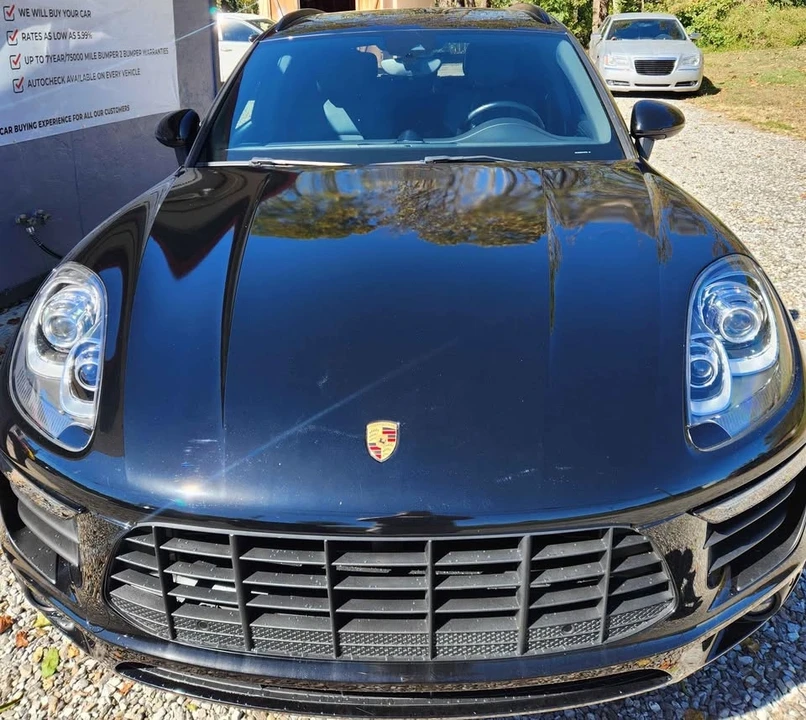 2017 Porsche Macan - Image 3 of 11