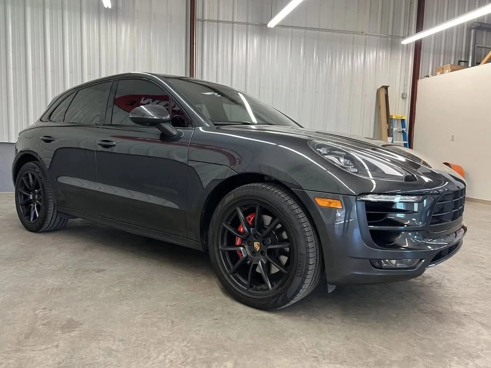 2017 Porsche Macan GTS - Image 9 of 20