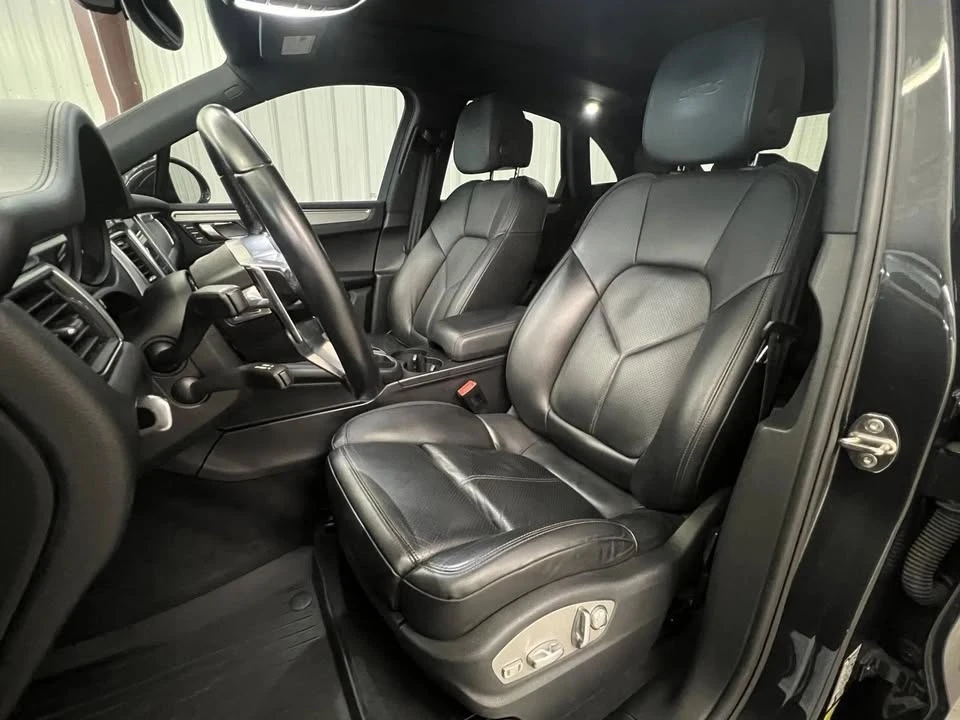 2017 Porsche Macan GTS - Image 3 of 20
