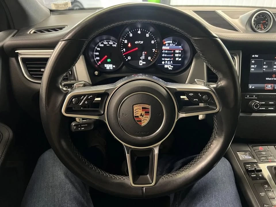 2017 Porsche Macan GTS - Image 6 of 20