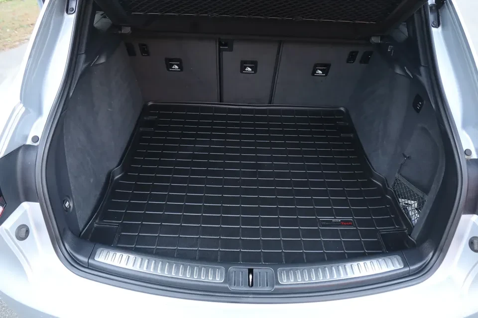 2017 Porsche Macan - Image 9 of 18