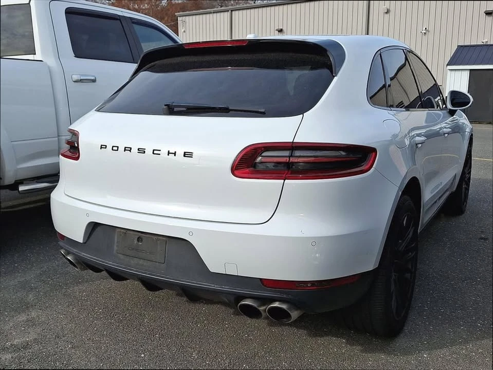 2017 Porsche Macan - Image 7 of 19