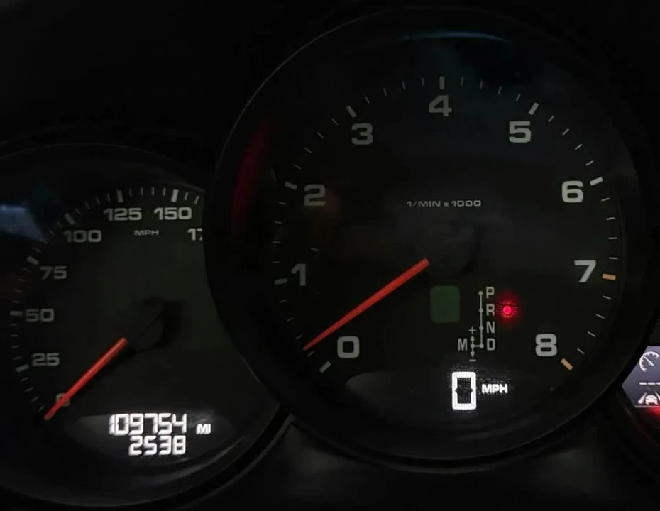 2017 Porsche Macan - Image 14 of 20