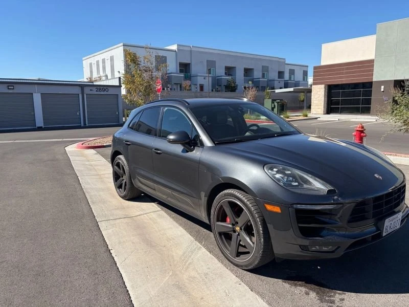 2017 Porsche Macan - Image 8 of 14