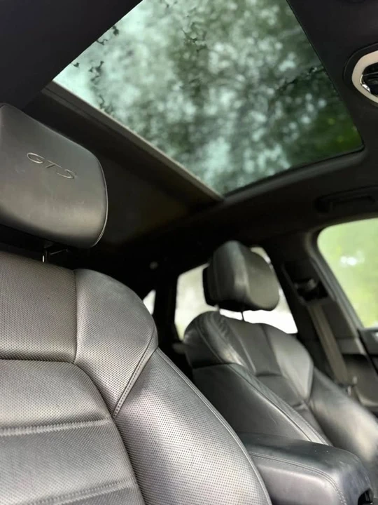 2017 Porsche Macan - Image 19 of 19