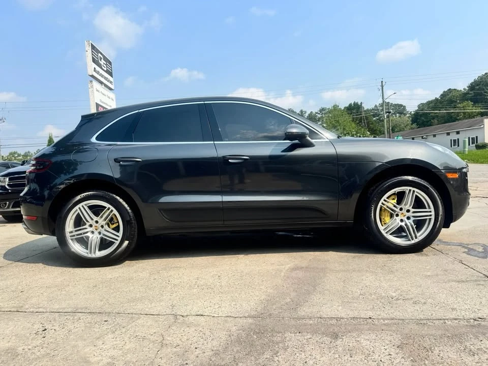 2017 Porsche Macan - Image 6 of 20