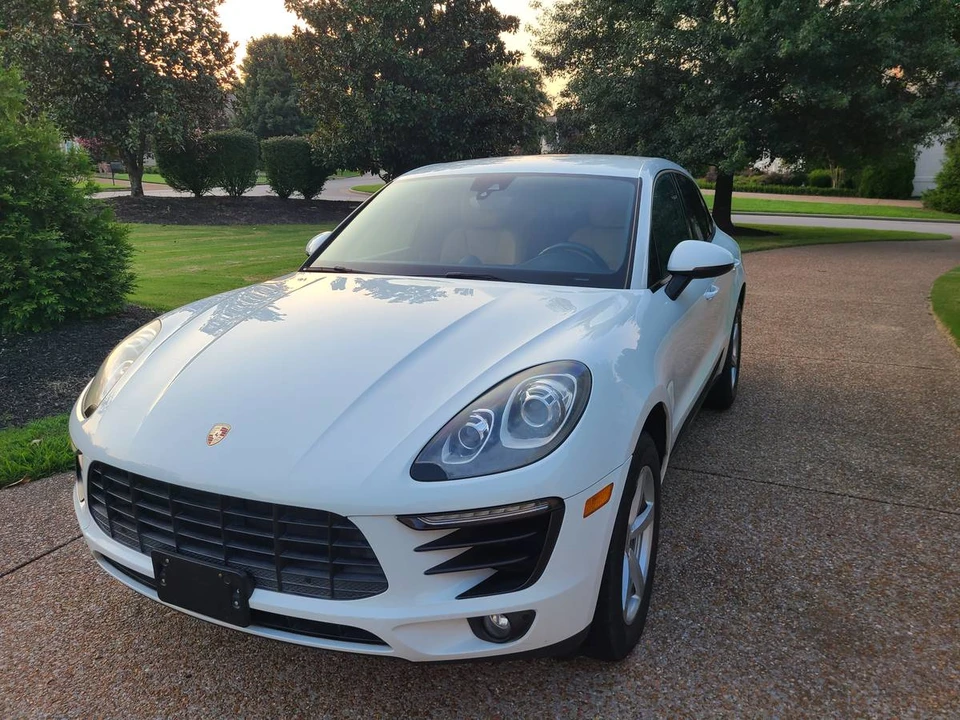 2017 Porsche Macan - Image 13 of 13