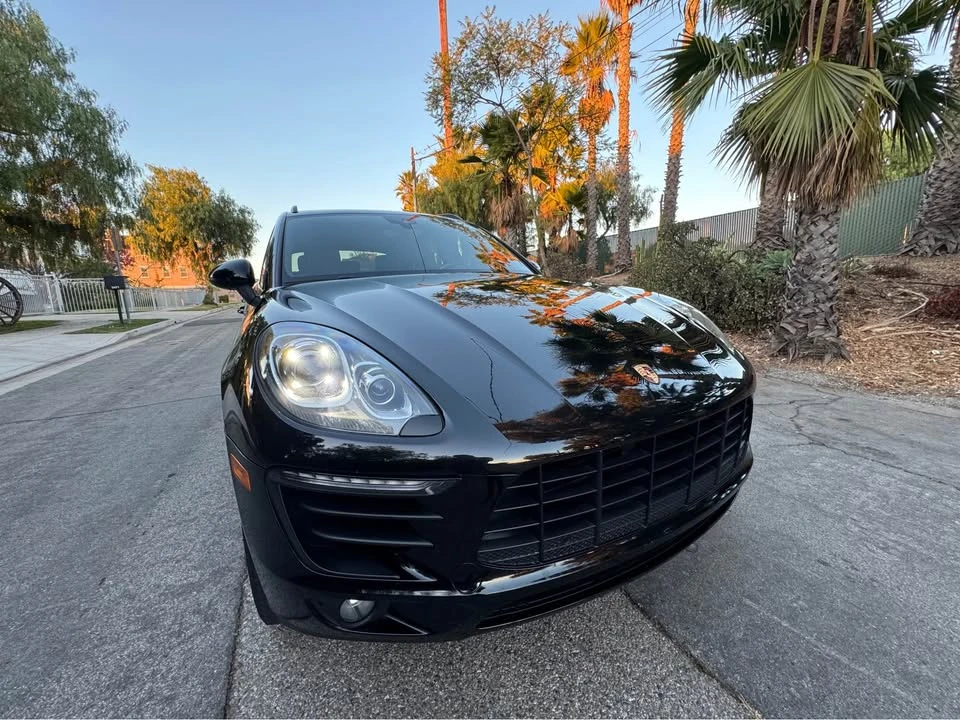 2017 Porsche Macan - Image 8 of 20