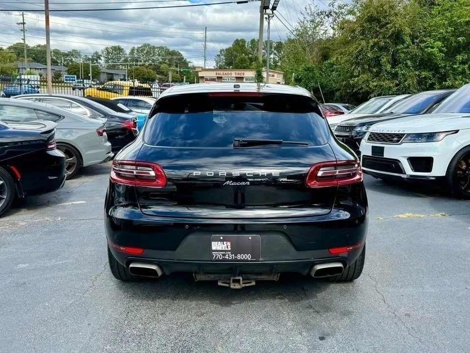 2017 Porsche Macan - Image 7 of 19