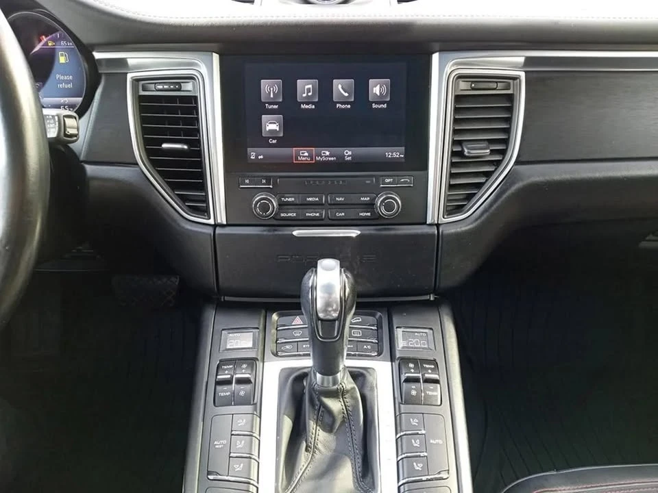 2017 Porsche Macan GTS - Image 12 of 15