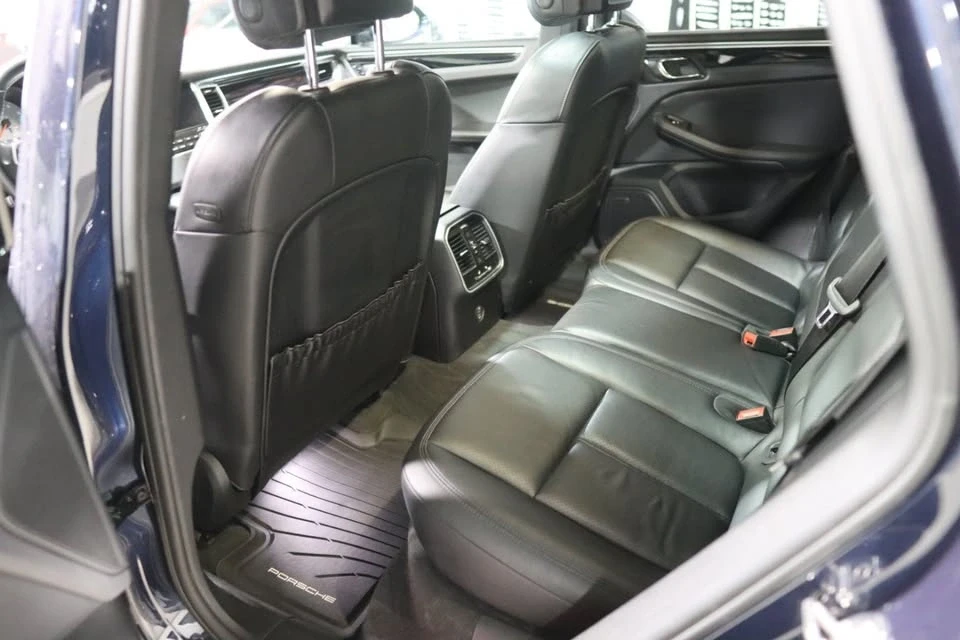 2017 Porsche Macan S - Image 10 of 11