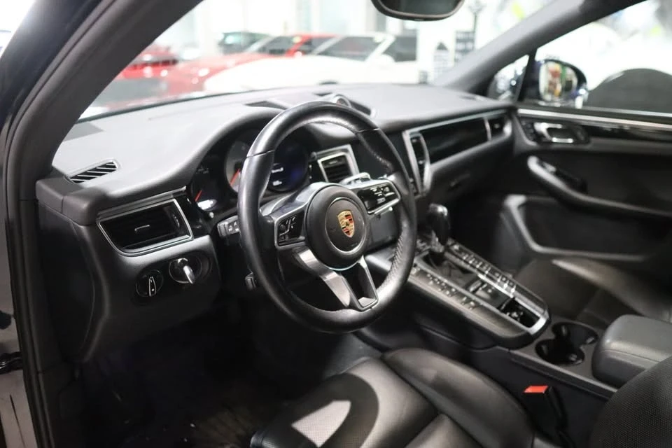 2017 Porsche Macan S - Image 7 of 11